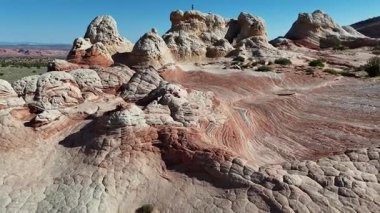 Bantlı kumtaşı dalgaları ve kalçaları, Beyaz Cep Arizona