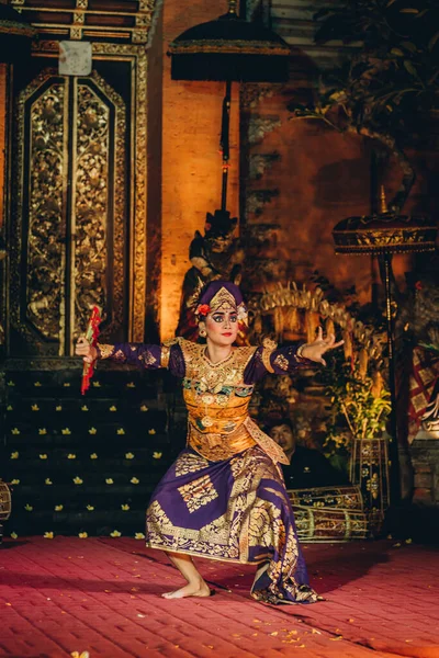 Ubud Bali Indonésia Fevereiro 2023 Dança Tradicional Legong Barong Palácio — Fotografia de Stock