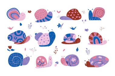 Güzel salyangoz seti. Sarmal kabuklarda farklı desenlere sahip mavi ve mor bebek sümüklüböcekler, yıldızlı salyangozlar ve karalamalar, bahçe çiçekleri ve yaprakları, geometrik şekiller vektör çizimleri