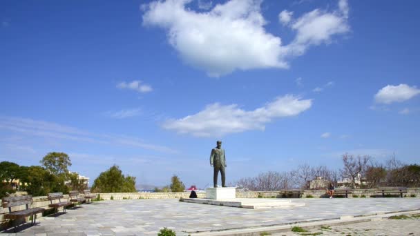 Heraklion Crete Grecia Abril 2022 Estatua Del Primer Ministro Griego — Vídeo de stock