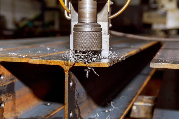 Processamento Produtos Metálicos Furos Trabalho Pesado Conceito Metalurgia Furos Perfuração — Fotografia de Stock