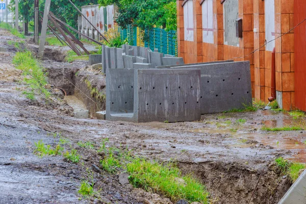 Építése Beton Gátak Mentén Csatorna Segít Szabályozni Víz Áramlását Heves — Stock Fotó