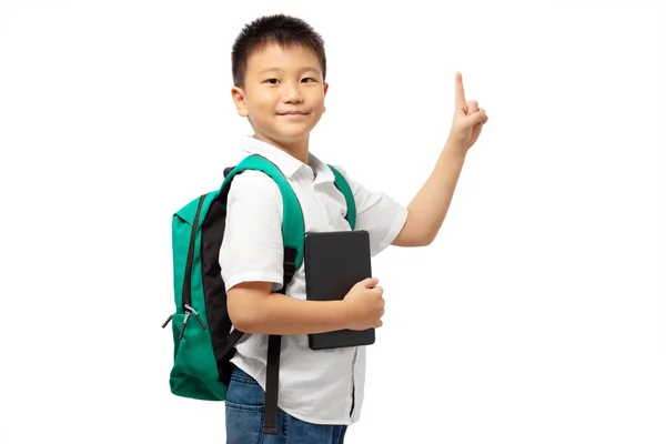 Smart Kid Mit Schulrucksack Finger Zeigt Nach Oben Zeigen Und — Stockfoto