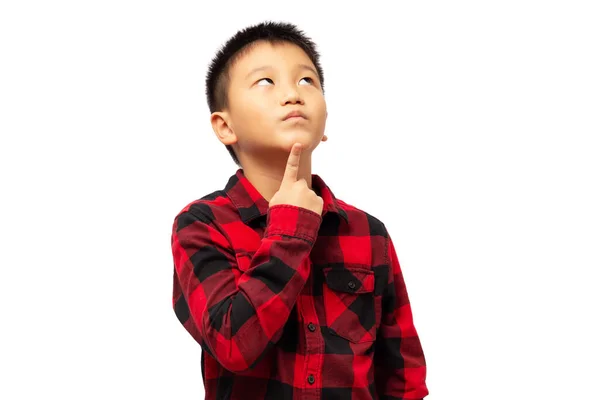 Kid Denken Kijken Met Vinger Kin Dragen Van Rode Shirt — Stockfoto