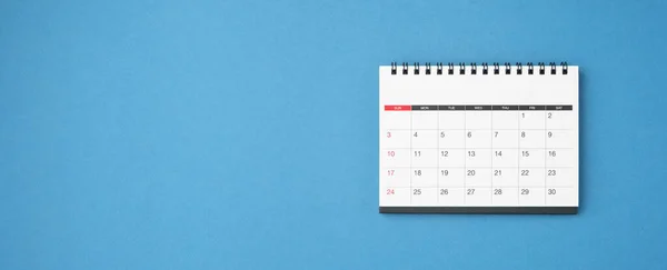 Mavi arkaplan, üst görünüm takvimi