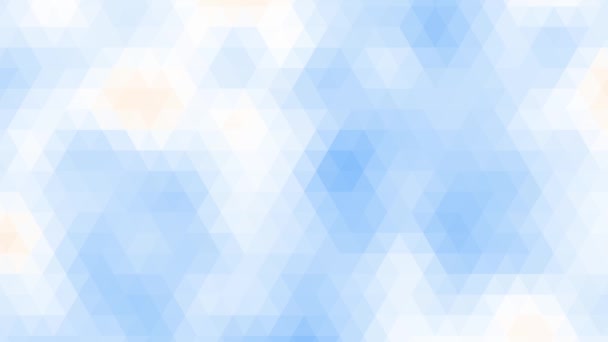 青と白の三角形の背景を背景に 青と白の色の抽象的な形をしたモザイクの背景を 光と氷の涼しい色として多角形の未来的な背景として — ストック動画
