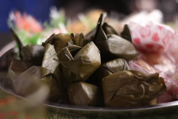 Lemper Een Traditionele Snack Uit Indonesië Gemaakt Van Lijm Rijst — Stockfoto