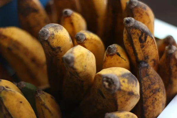 Pisang Kepok Plátanos Una Mesa Madera Utilizan Para Leker — Foto de Stock