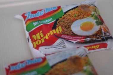 Fast food, Asya eriştesi, Endonezya yapımı şehriye, Endonezya yapımı