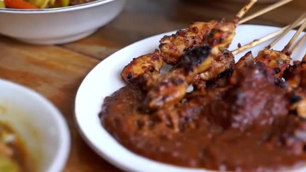 Kurczak Satay Stole Podjęte Jedzenia Uliczne Jedzenie — Wideo stockowe