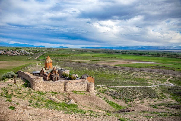 Ermenistan Daki Khor Virap Kilisesi Soyut Gökyüzü Altında — Stok fotoğraf