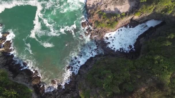 Nsansız Hava Aracı Görüntüsü Gebyuran Sahili Ndeki Tanjung Karang Penganten — Stok video