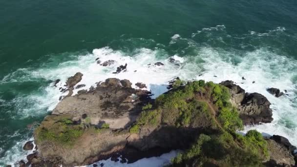 Vista Del Dron Belleza Tanjung Karang Penganten Gebyuran Beach Lampon — Vídeos de Stock