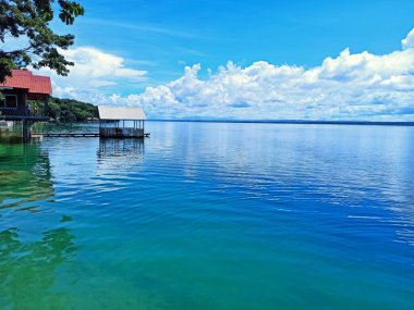 San Jose Peten 'de Plaj Sahnesi Peten Itza Gölü, Guatemala
