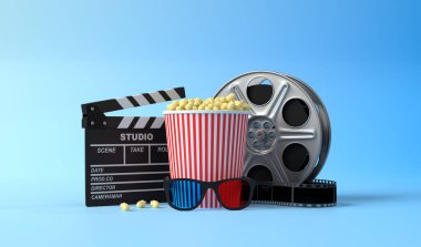 Patlamış mısır, 3 boyutlu bardaklar, tek kullanımlık kırmızı kola bardakları, mavi arka planda film makarası ve klapa. Minimalist yaratıcı konsept. Sinema, sinema, eğlence konsepti. 3d resimleme