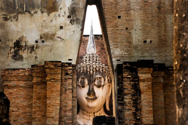 Edificio Ruinas Antiguas Del Templo Wat Chum Estatuas Antiguas Pra — Foto de Stock