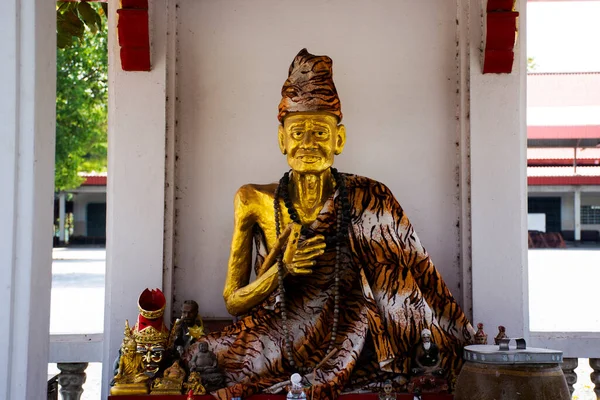 Antiga Eremita Antiga Ruína Eremita Estátuas Para Pessoas Tailandesas Viajantes — Fotografia de Stock