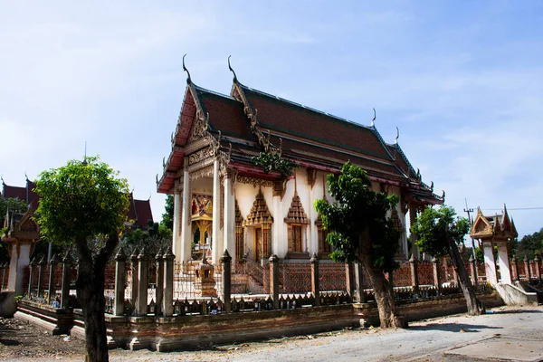 Edifício Antigo Ubosot Antigo Wat Thap Kradan Templo Para Pessoas — Fotografia de Stock