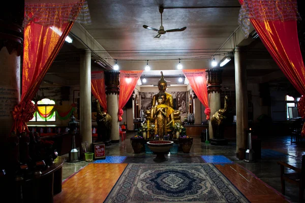 Antiguo Buddha Construcción Ubosot Antiguo Wat Thap Kradan Templo Para — Foto de Stock