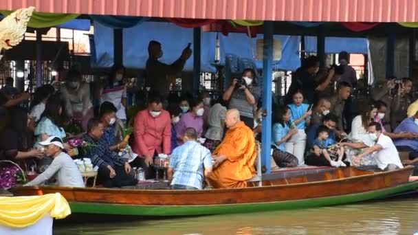 Tailandês Pessoas Viajante Estrangeiro Viagem Visita Juntar Tradição Mérito Ritual — Vídeo de Stock