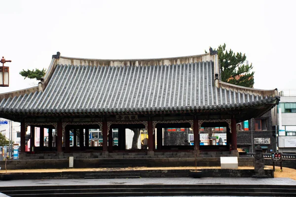 Стародавня Архітектура Старовинної Будівлі Gwandeokjeong Jejumok Gwana Government Office Korean — стокове фото