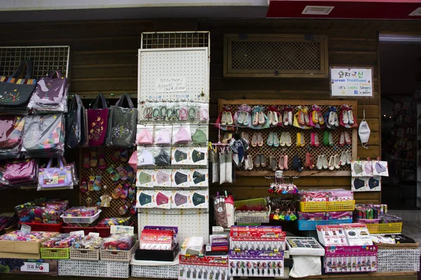 Los Productos Regalos Recuerdos Tienda Local Para Los Viajeros Extranjeros — Foto de Stock