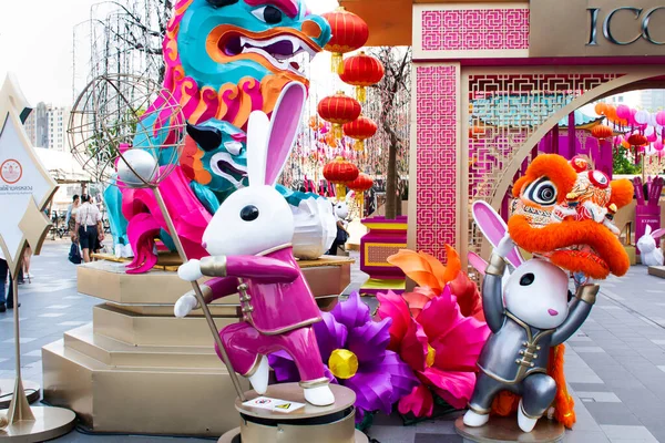 Decorazione Esterna Figura Conigli Coniglietto Statua Stile Cinese Sul Patio — Foto Stock