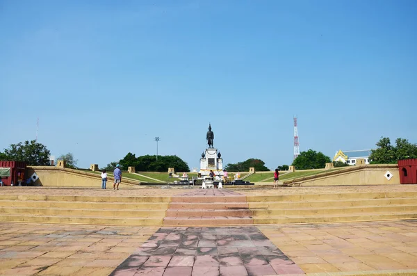 Βασιλιάς Somdet Phra Narai Maharat Μεγάλο Άγαλμα Ramathibodi Ιιι Μνημείο — Φωτογραφία Αρχείου