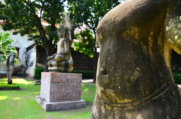 Ancienne Attitude Bouddha Méditation Couverture Protégée Tête Par Serpent Mythique — Photo