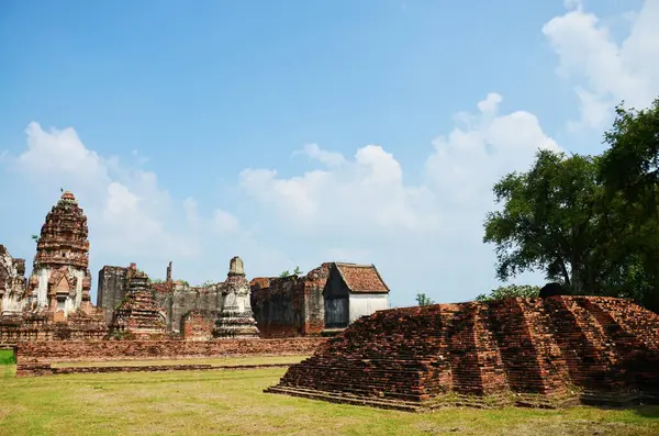 Αρχαία Ερείπια Κτίριο Και Αντίκες Αρχιτεκτονική Του Wat Phra Σρι — Φωτογραφία Αρχείου