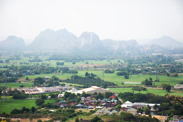 Luchtfoto Landschap Stadsgezicht Van Ratchaburi Stad Kalksteen Bergen Tham Khao — Stockfoto