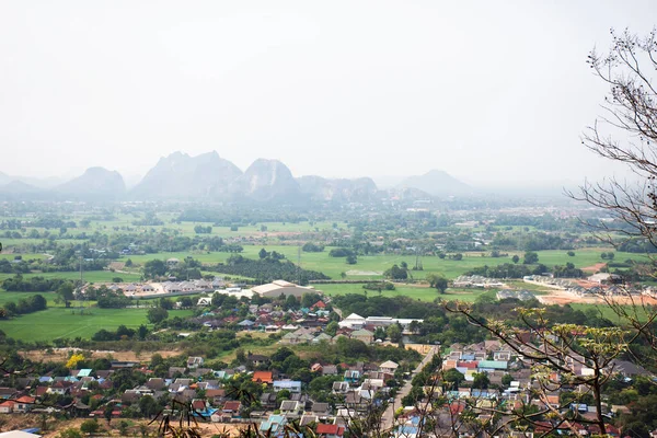 Luchtfoto Landschap Stadsgezicht Van Ratchaburi Stad Kalksteen Bergen Tham Khao — Stockfoto