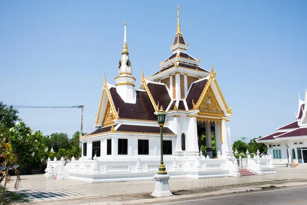 Όμορφη Αρχαία Λευκή Αποτεφρωτική Αρχιτεκτονική Αντίκες Κηδεία Pyre Κτίριο Thai — Φωτογραφία Αρχείου