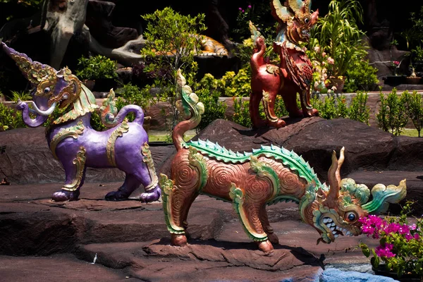 Tallar Escultura Arte Las Criaturas Legendarias Animal Himmapan Mítico Bosque — Foto de Stock