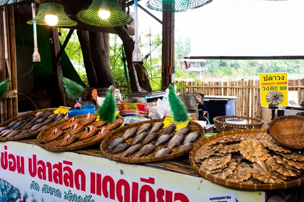 Estilo Vida Hawker Stall Tradicional Tailandês Pessoas Venda Produtos Locais — Fotografia de Stock