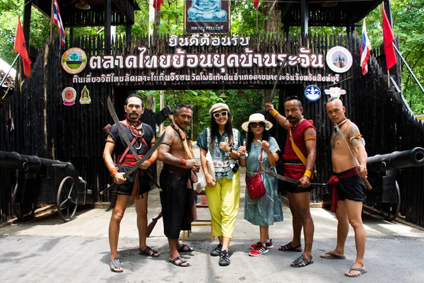 Actriz Mujeres Actores Hombres Usan Traje Tradicional Tailandés Antiguo Local — Foto de Stock