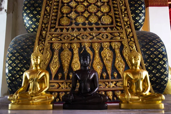 Buda Ruína Antiga Ubosot Antigo Wat Mok Worawihan Templo Para — Fotografia de Stock