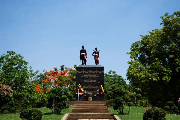 Starożytny Pomnik Nai Dok Zabytkowe Nai Thong Kaeo Pomnik Dla — Zdjęcie stockowe