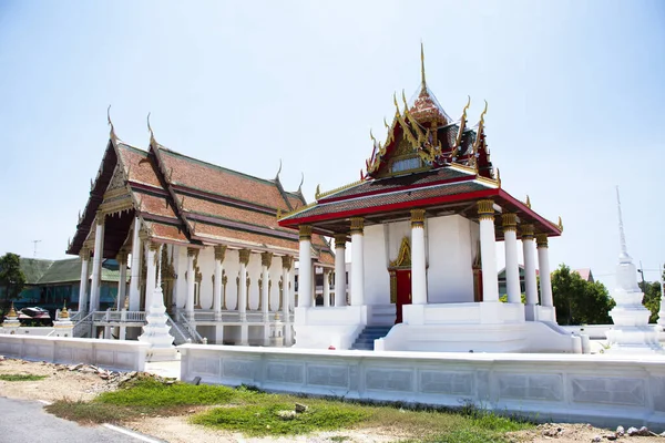 Starożytna Sala Święceń Ubosot Lub Zabytkowy Stary Kościół Dla Tajlandczyków — Zdjęcie stockowe