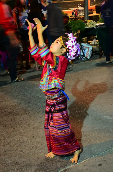Thaise Kinderen Mensen Groep Band Tonen Traditionele Dansen Cultuur Van — Stockfoto
