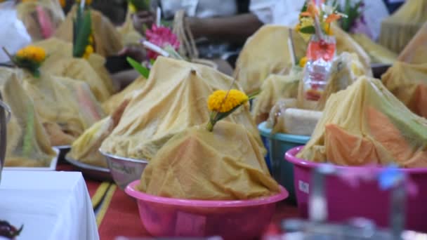 Tradycyjne Jedzenie Przekąska Festiwalu Dziesiątego Miesiąca Księżycowego Lub Sat Duan — Wideo stockowe