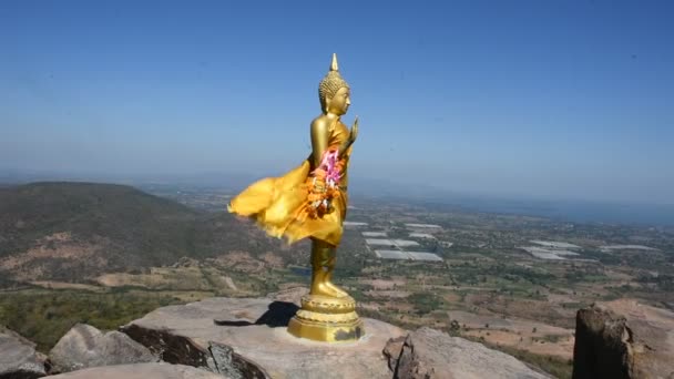 Buddha Cliff Khao Phraya Doen Thong Mountain Thai People Travelers Metraje De Stock Sin Royalties Gratis