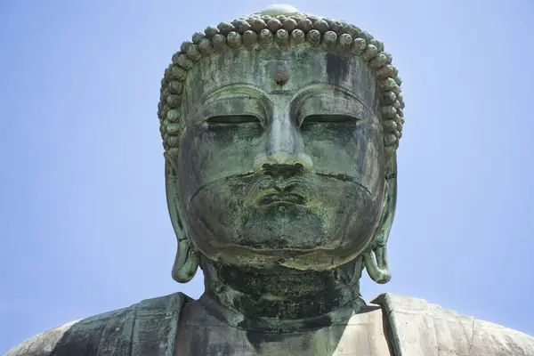 stock image Kamakura Daibutsu or Amida Buddha bronze statue in Kotoku-in pagoda or Kotokuin Temple for japanese people travelers travel visit respect praying in Fujisawa Enoshima at Kanagawa city in Kanto, Japan