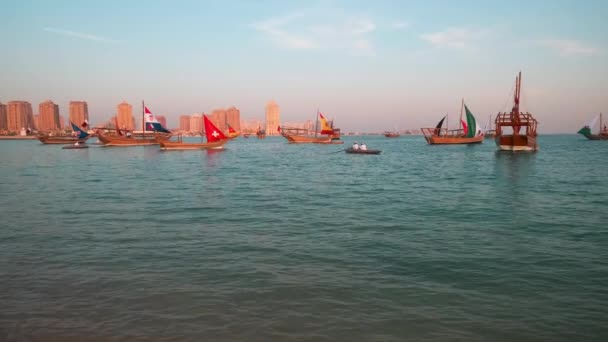 Katara12º Festival Dhow Tradicional Doha Qatar Toma Tarde Mostrando Dhows — Vídeo de stock