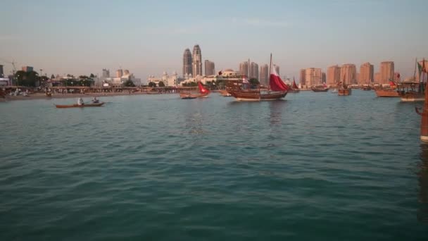 Katara Dvanáctý Tradiční Festival Dhow Katarském Odpoledním Záběru Dauhá Ukazuje — Stock video