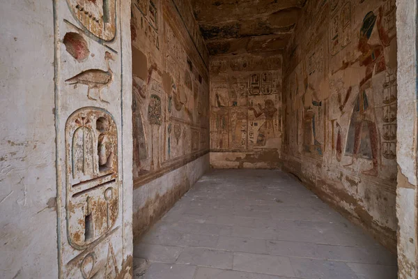 Templo Mortuorio Ramsés Iii Medinet Habu Luxor Egipto —  Fotos de Stock