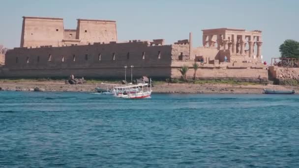Σύμπλεγμα Ναών Philae Νησιωτικό Συγκρότημα Ναών Στη Δεξαμενή Του Φράγματος — Αρχείο Βίντεο
