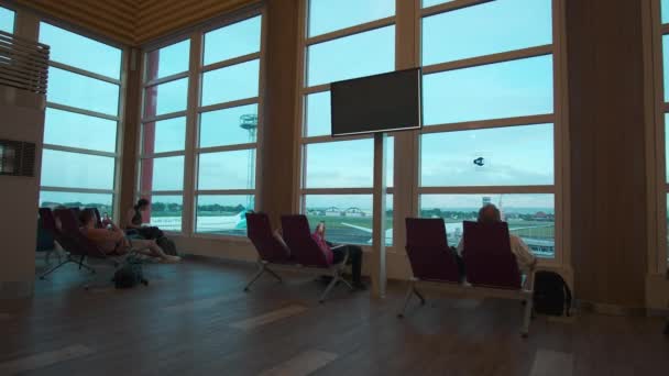 Der Internationale Flughafen Bali Ist Auch Als Bali Ngurah Rai — Stockvideo