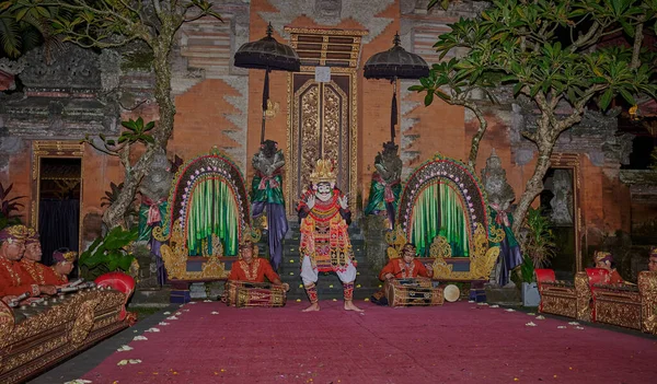 Legong Dança Balinesa Uma Forma Dança Refinada Caracterizada Por Movimentos — Fotografia de Stock