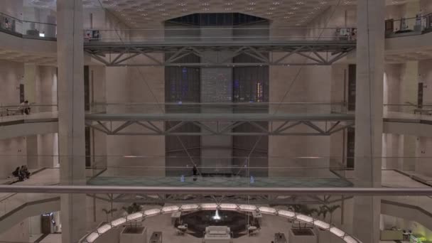 Музей Ісламського Мистецтва Доха Катар Внутрішній Знімок Демонструє Унікальну Архітектуру — стокове відео